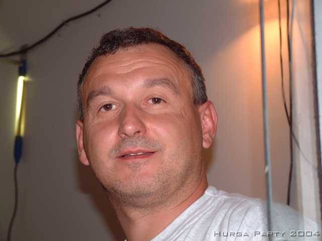 Party 2004 357 